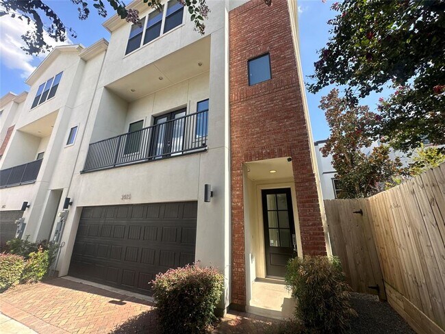 Foto del edificio - 3415 Kensington Yellow Pl