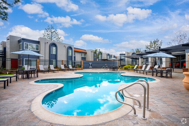 Pool Area - Sherwood Apartment Homes
