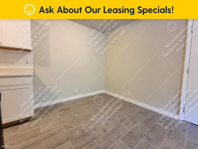 Foto del edificio - 2 br, 1 bath Duplex - 3405 Clawson Rd A A