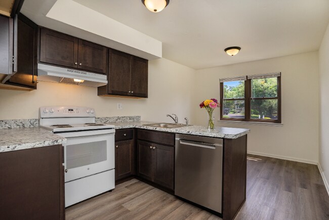 Foto del edificio - 246 Jan Dr