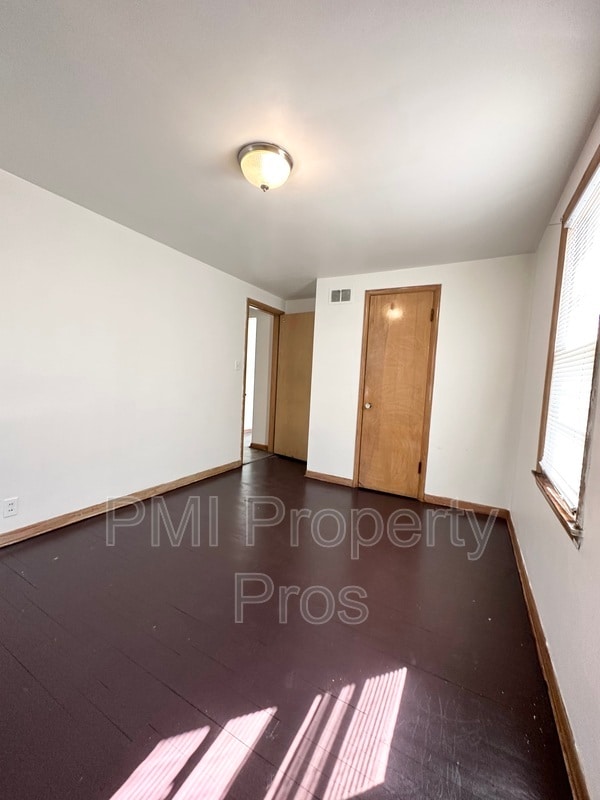 Building Photo - 3821 N 39th St