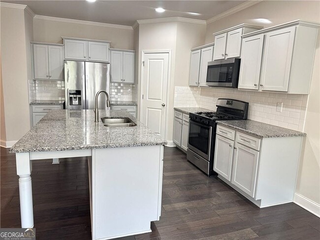 Building Photo - 2045 Wheylon Dr