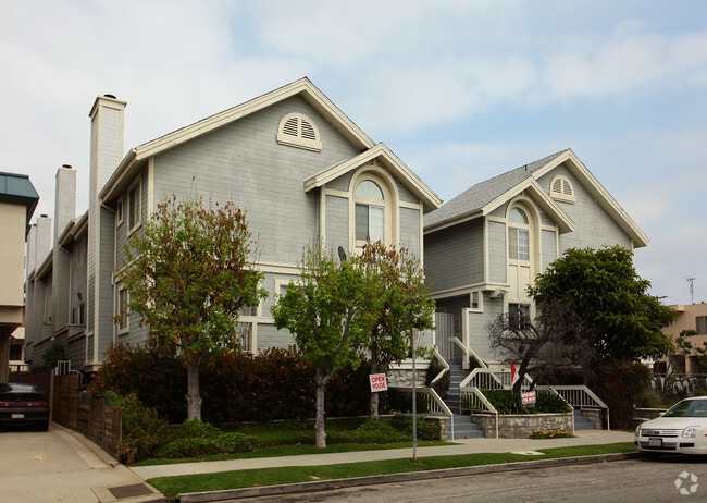 Primary Photo - 1810 Federal Ave