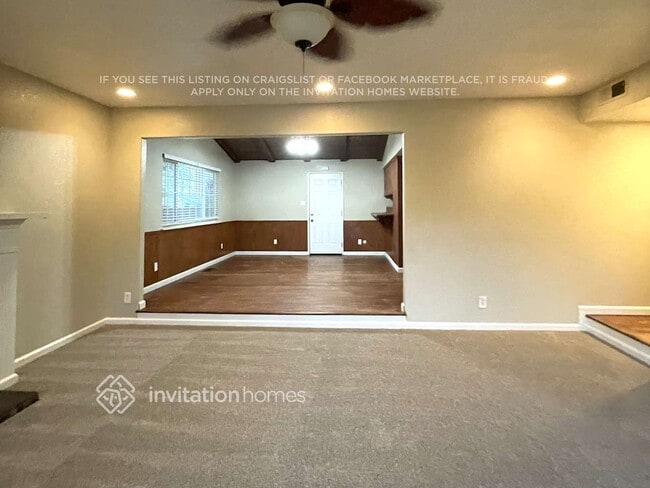 Building Photo - 640 W El Camino Ave