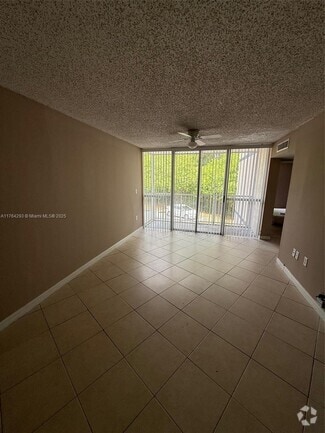 Building Photo - 7125 NW 186th St
