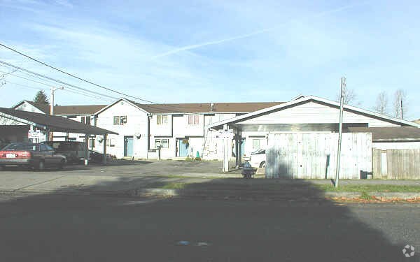 Primary Photo - 341 W Elizabeth St