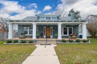 Building Photo - 100 Colonial Ct