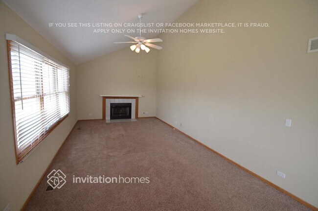 Foto del edificio - 4820 Goodhue Ln