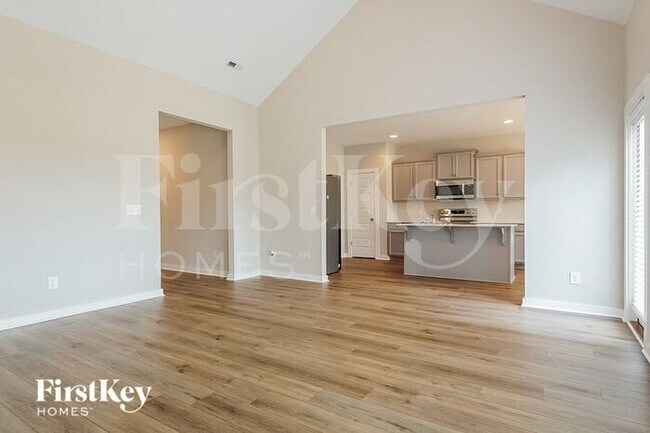 Building Photo - 111 Co Rd 1702