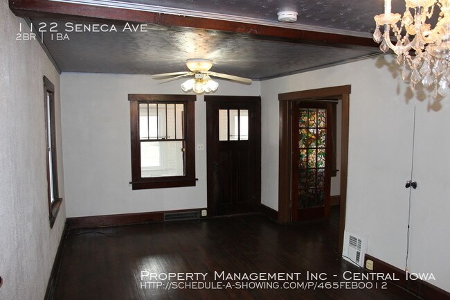 Building Photo - 2 Bedroom 1 Bath Home