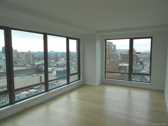 Foto del edificio - 138-35-138-39 39th Ave