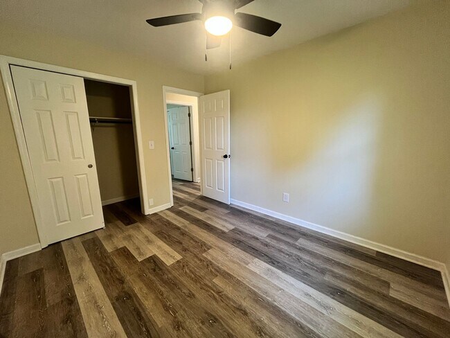 Foto del edificio - 307 Sunset Ln
