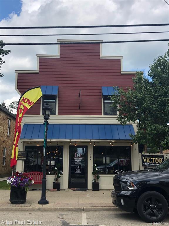 Primary Photo - 457 Mill St