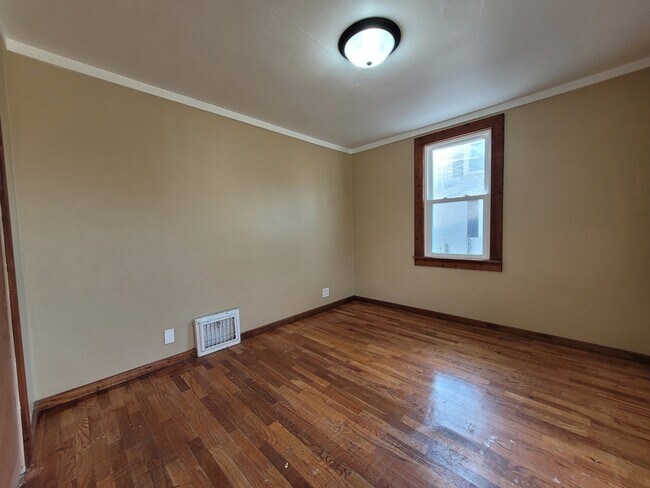 Foto del edificio - 605 Pierce Ave