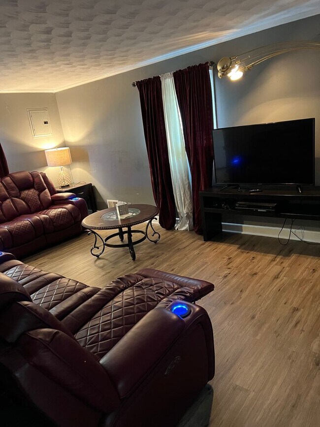 Building Photo - Rent to Own