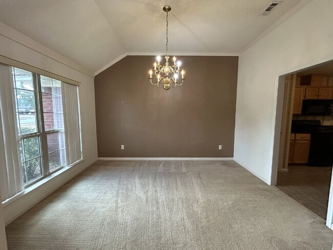 Foto del edificio - Home For Rent