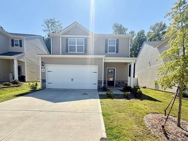 Foto del edificio - 6200 Lowe Ln