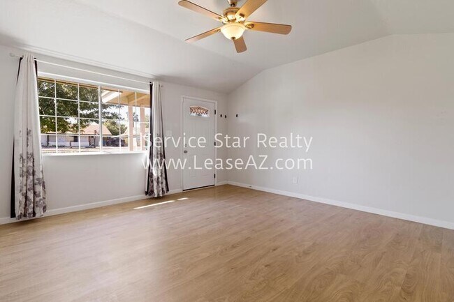 Building Photo - 3750 W Orangewood Ave