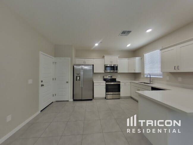 Foto del edificio - 4548 E Grandview St