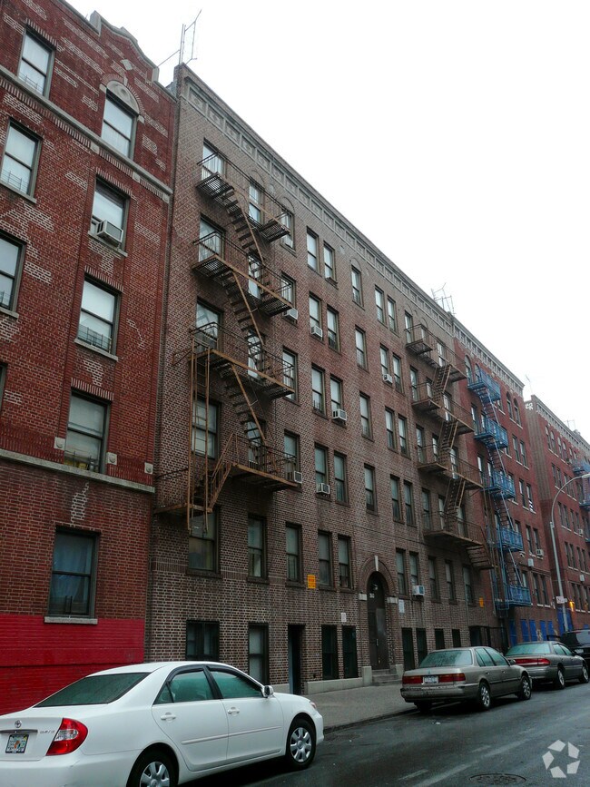 2693 Morris Ave Bronx, NY 10468 Rentals Bronx, NY