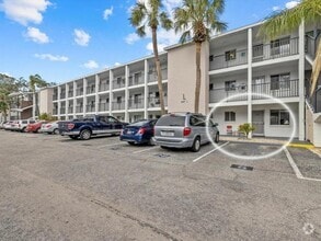 Building Photo - 2047 Canal Dr