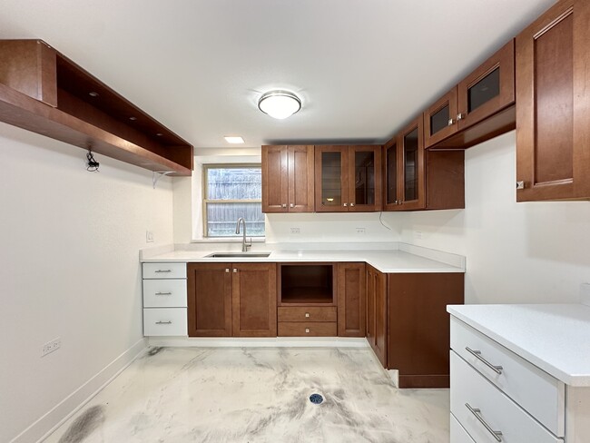 Foto del edificio - 2537 N Kildare Ave