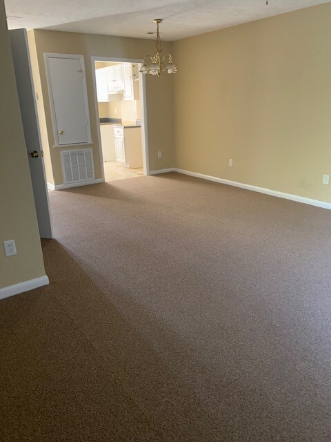 Building Photo - 531 Mill Cove