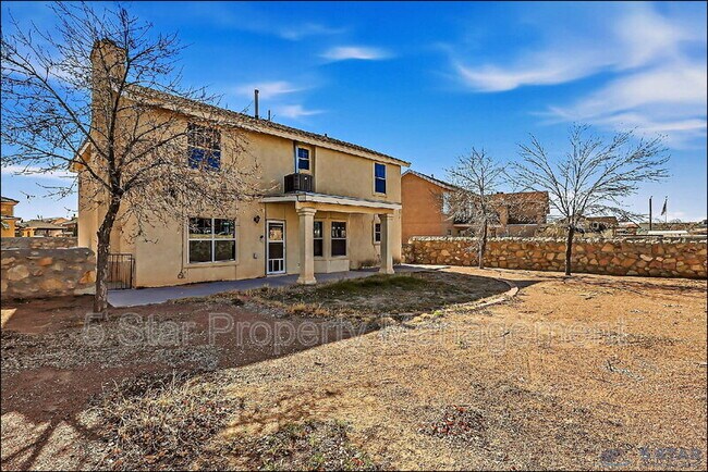 Foto del edificio - 3140 Tierra Agave Dr