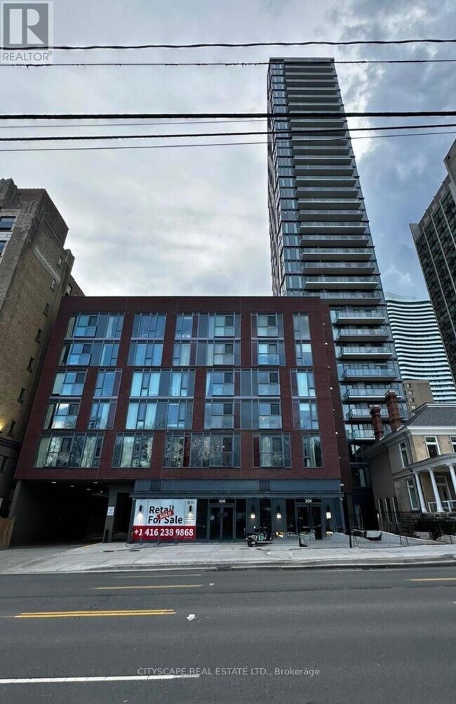 Building Photo - 308 Jarvis St