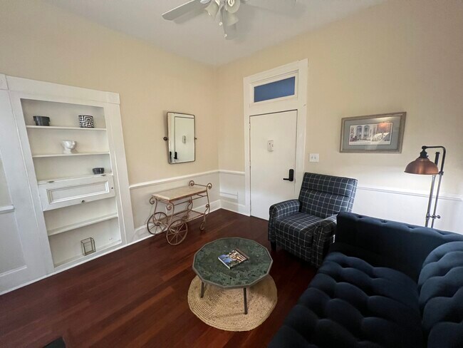 Built in Bookcase - 311 Oakland Ave SE