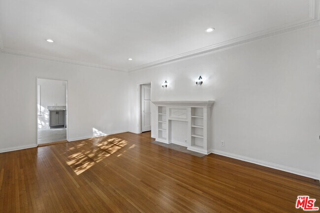 Foto del edificio - 2360 Kerwood Ave