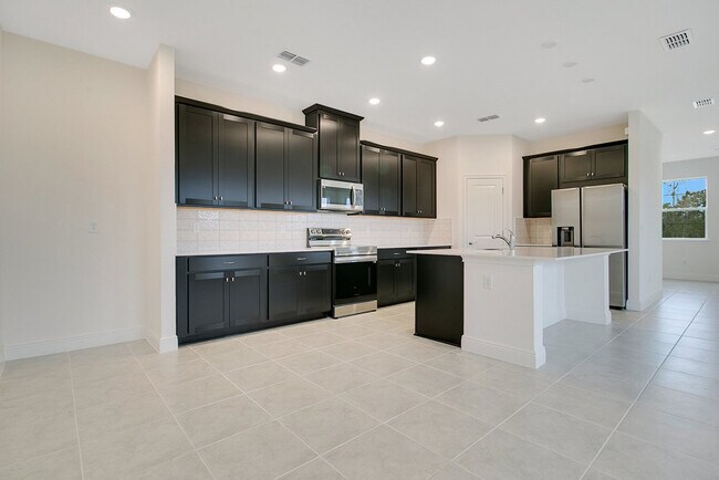 Foto del edificio - 4807 Cross Pr Pkwy