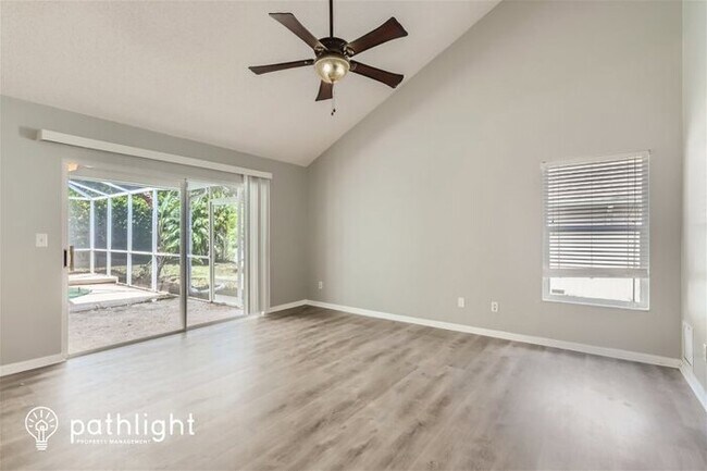 Foto del edificio - 9083 Quail Creek Drive, Tampa, FL, 33647