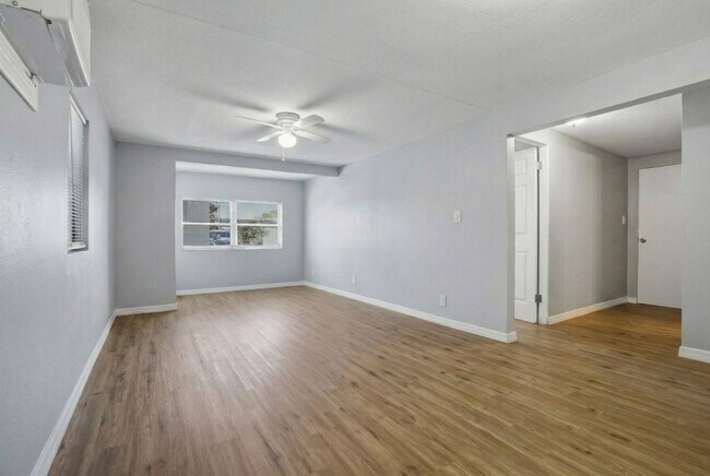 Foto del edificio - 1105 S Prospect Ave
