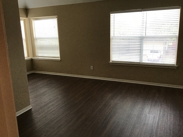 Building Photo - 10227 Rolleston Ln