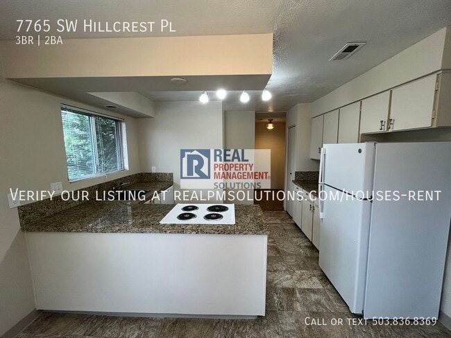 Building Photo - 7765 SW Hillcrest Pl