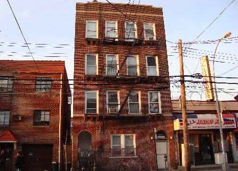 Primary Photo - 9013 43rd Ave