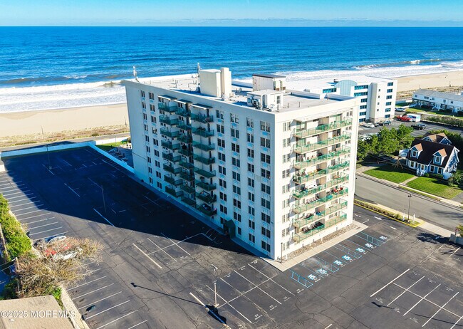 Foto del edificio - 480 Ocean Ave N