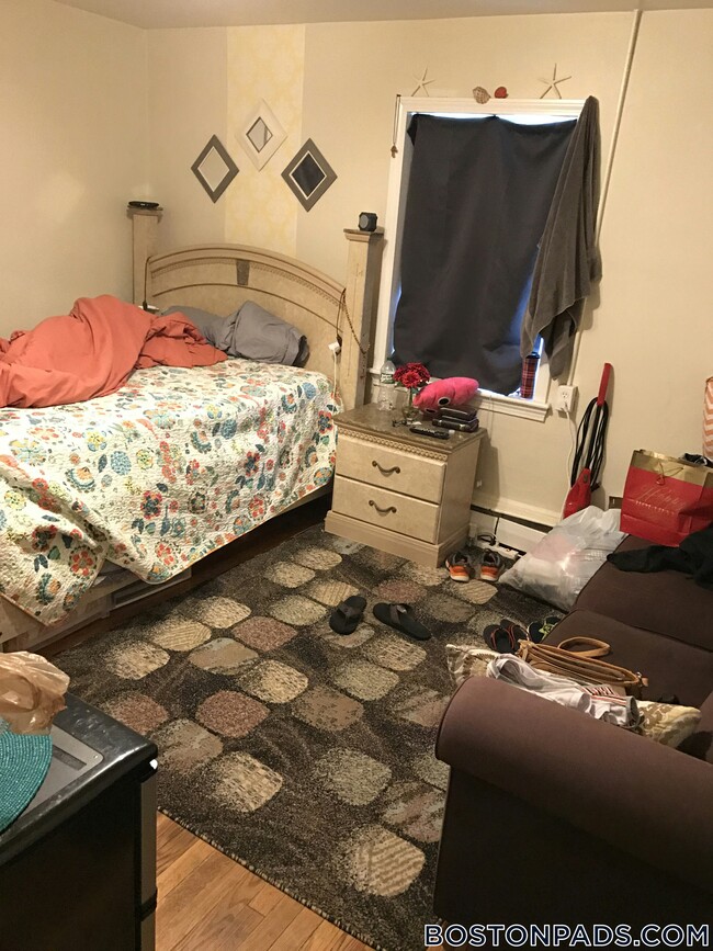 Building Photo - 4 President Terrace