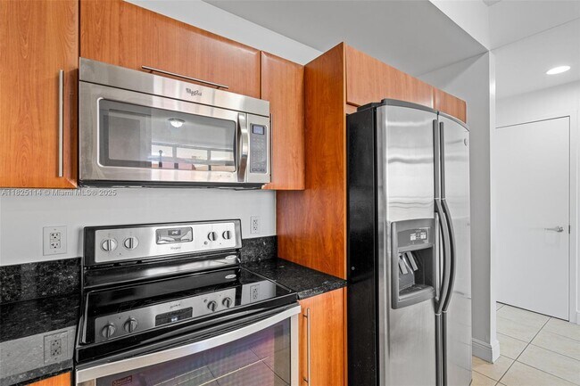 Photo - 3232 SW 22nd St Apartment