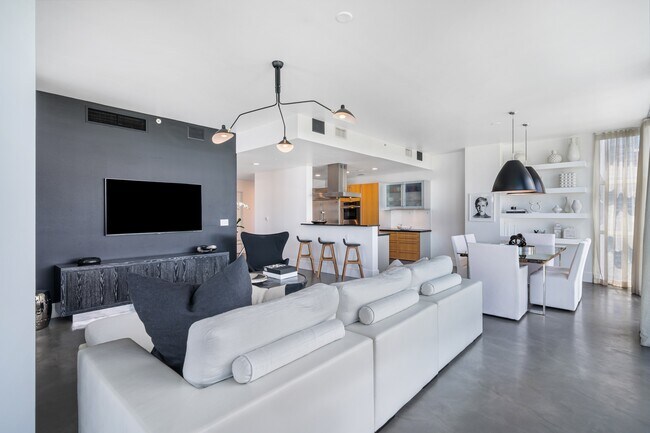 Foto del edificio - 6103 Aqua Ave