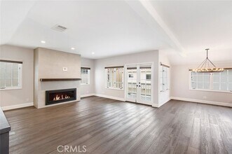 Building Photo - 417 Orchid Ave