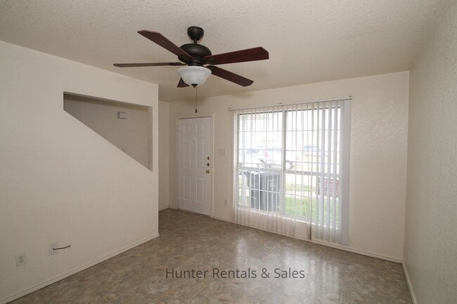 Foto del edificio - Perfect Two-Bedroom!