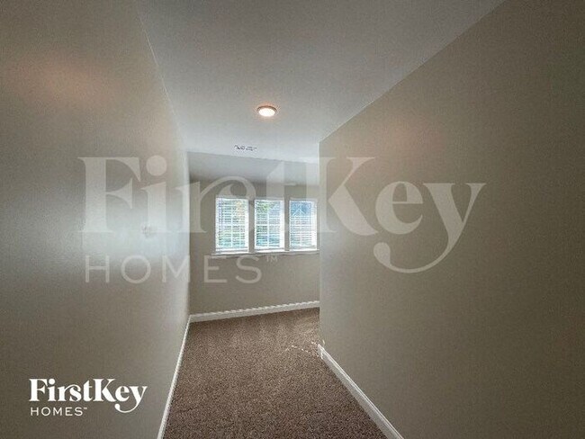 Foto del edificio - 62 Cedar Grove Ct
