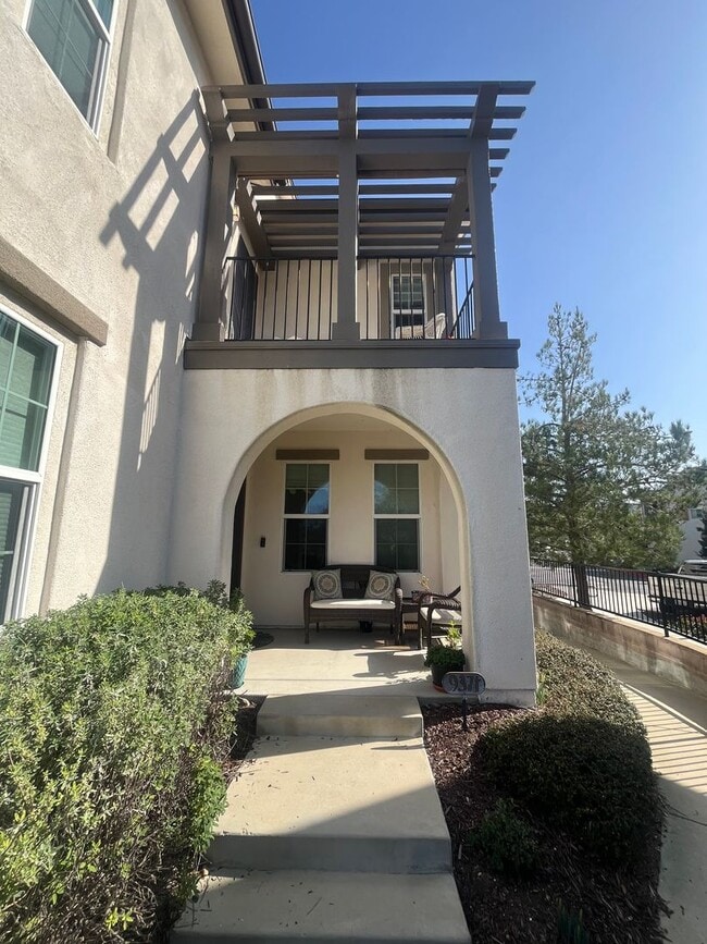 Building Photo - 9371 Cadencia Ct