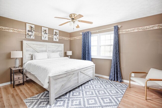 Foto del edificio - 620 Southridge Ct