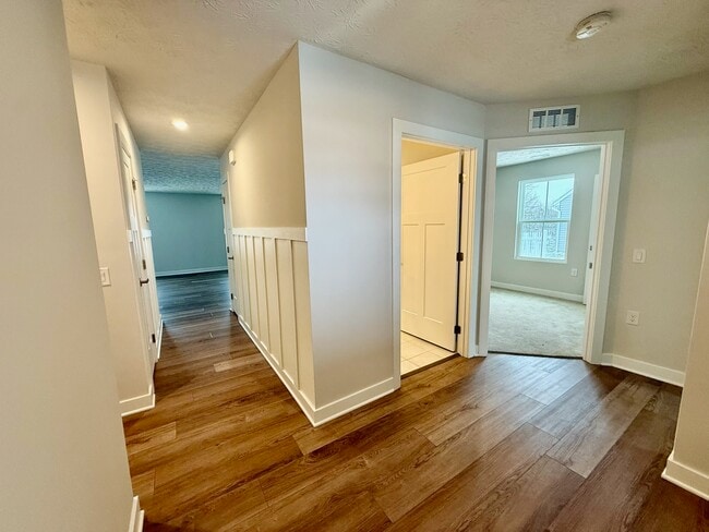 Foto del edificio - 1097 Arbor Dr