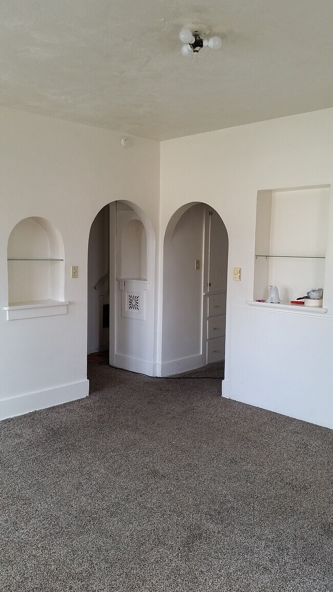 Foto del edificio - 310 6th St