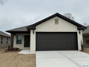 Building Photo - 14886 Ravenel Dr
