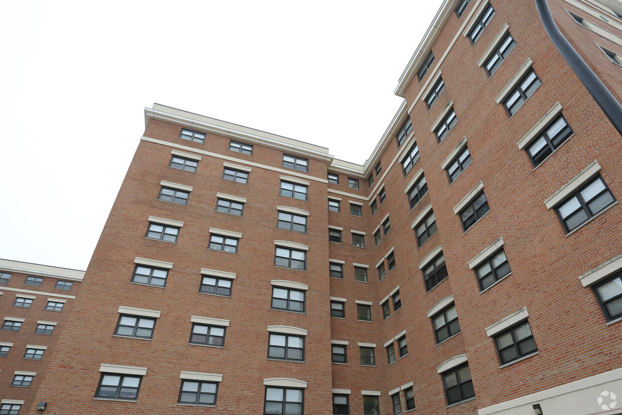 Foto del edificio - Frederick Douglass Towers Phase 2